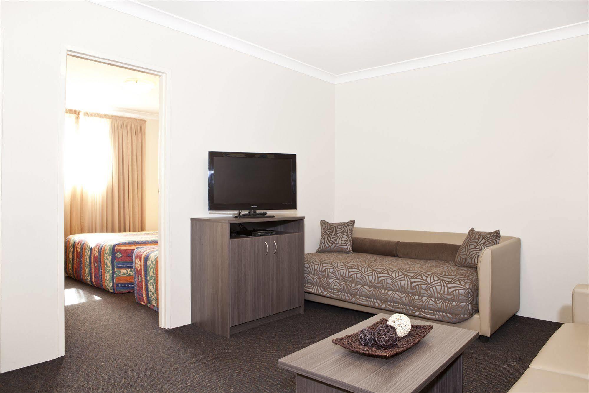 Narellan Motor Inn Exterior foto