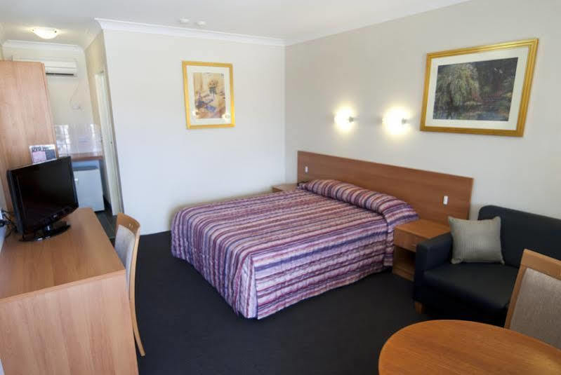 Narellan Motor Inn Exterior foto